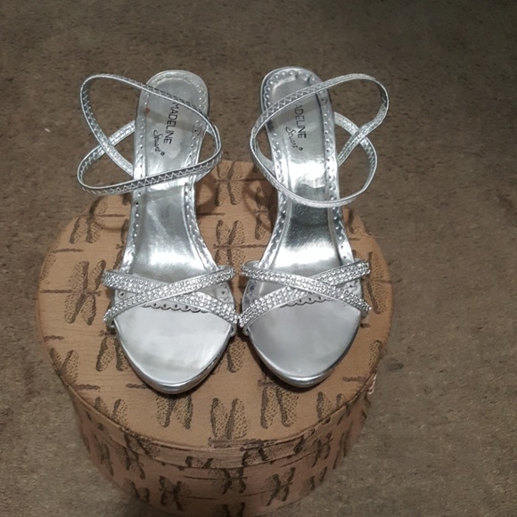 Women heels size 10 - Picture 3 of 3
